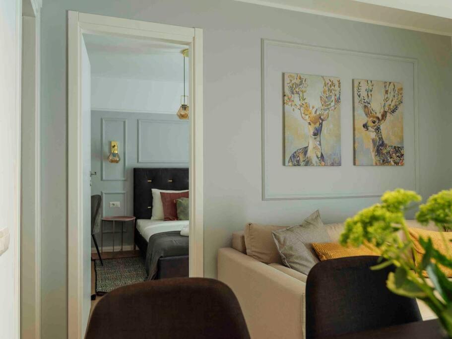 Bright 2Br Apartment - Top Location - City Balcony Bucareste Exterior foto
